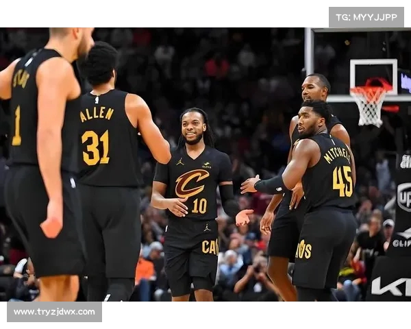 NBA季后赛最新形势分析:强队争锋与黑马崛起引发激烈角逐 NBA季后赛最新形势分析:强队争锋与黑马崛起引发激烈角逐